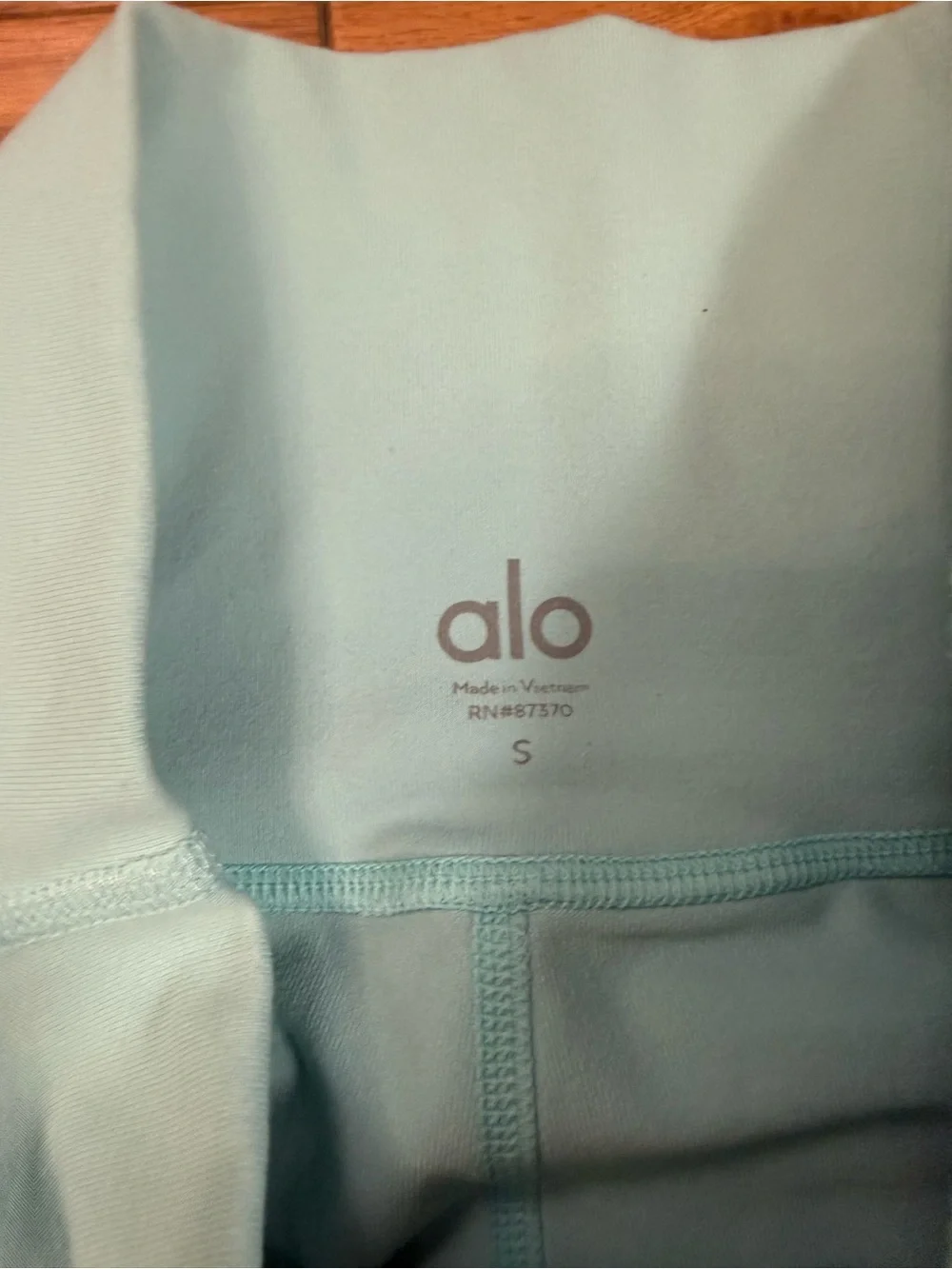 ALO Yoga High-Waist Two Tone Goddess Leggings